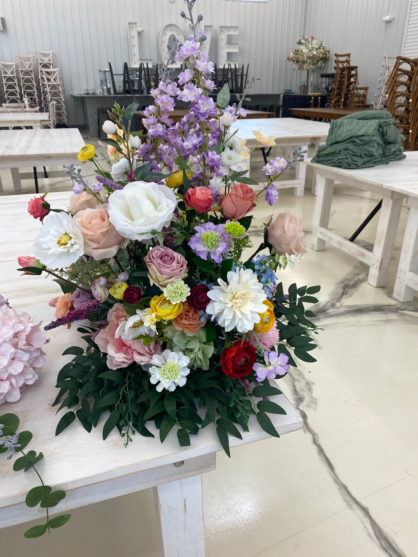 Aisle Floral