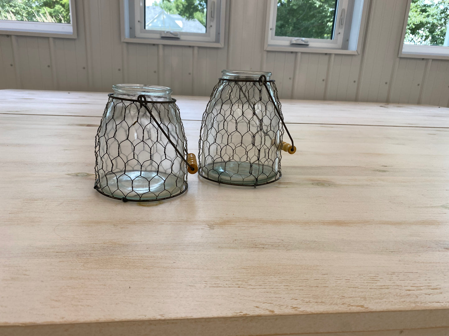 Chicken Wire Vase with Handle